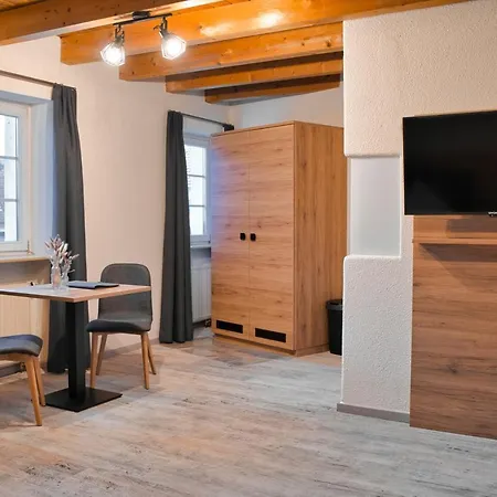 Landgasthof Hirschen 3*