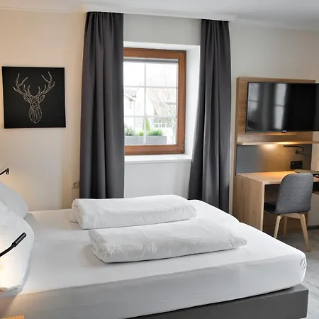 Landgasthof Hirschen 3*