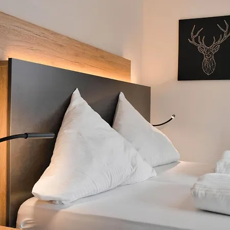 בית הארחה Landgasthof Hirschen