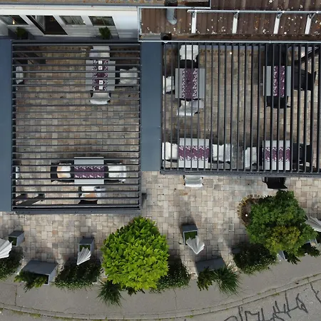 Landgasthof Hirschen بيت ضيافة 3*